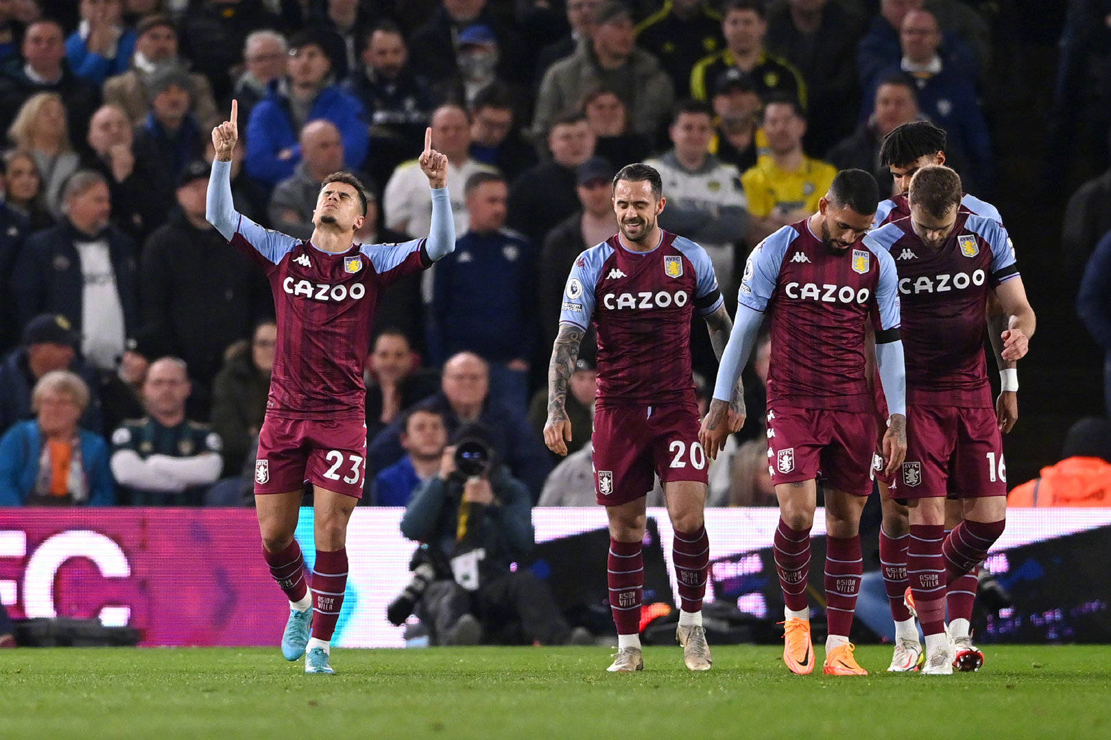 何在比赛中 何在比赛中